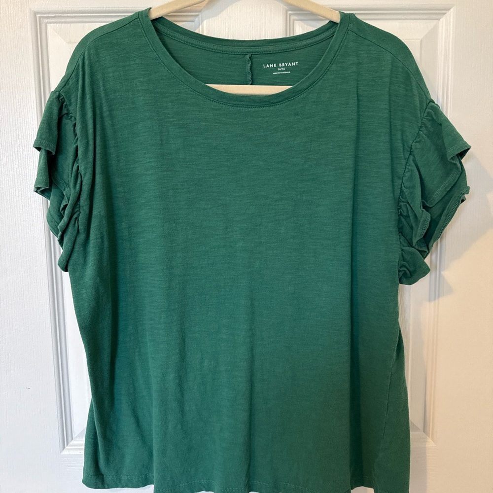 🎃 Lane Bryant Green Ruffle Sleeve Top 14/16